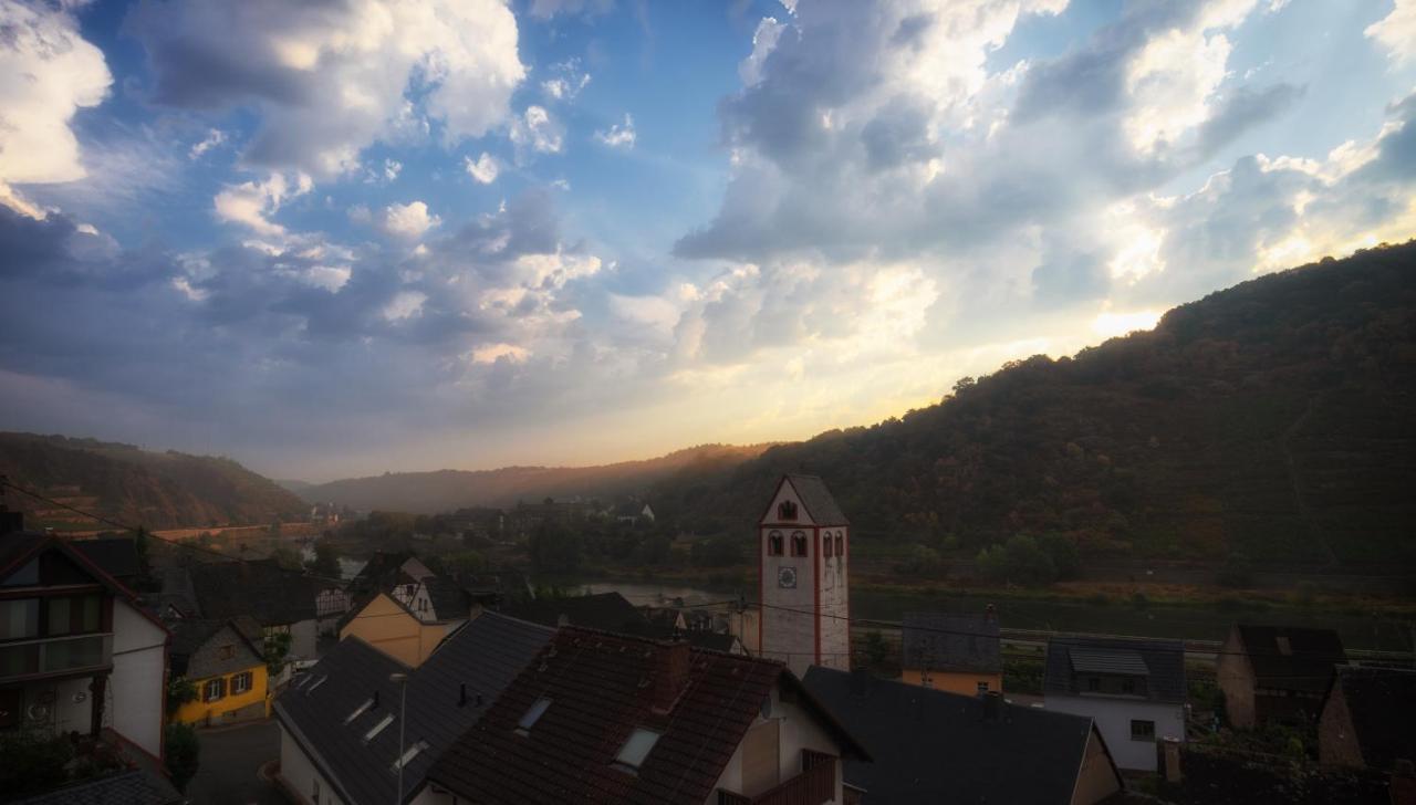Ferienwohnungen Haus Am Wuerzlaysteig Lehmen Екстер'єр фото