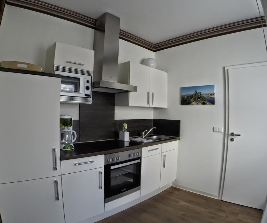 Ferienwohnungen Haus Am Wuerzlaysteig Lehmen Номер фото