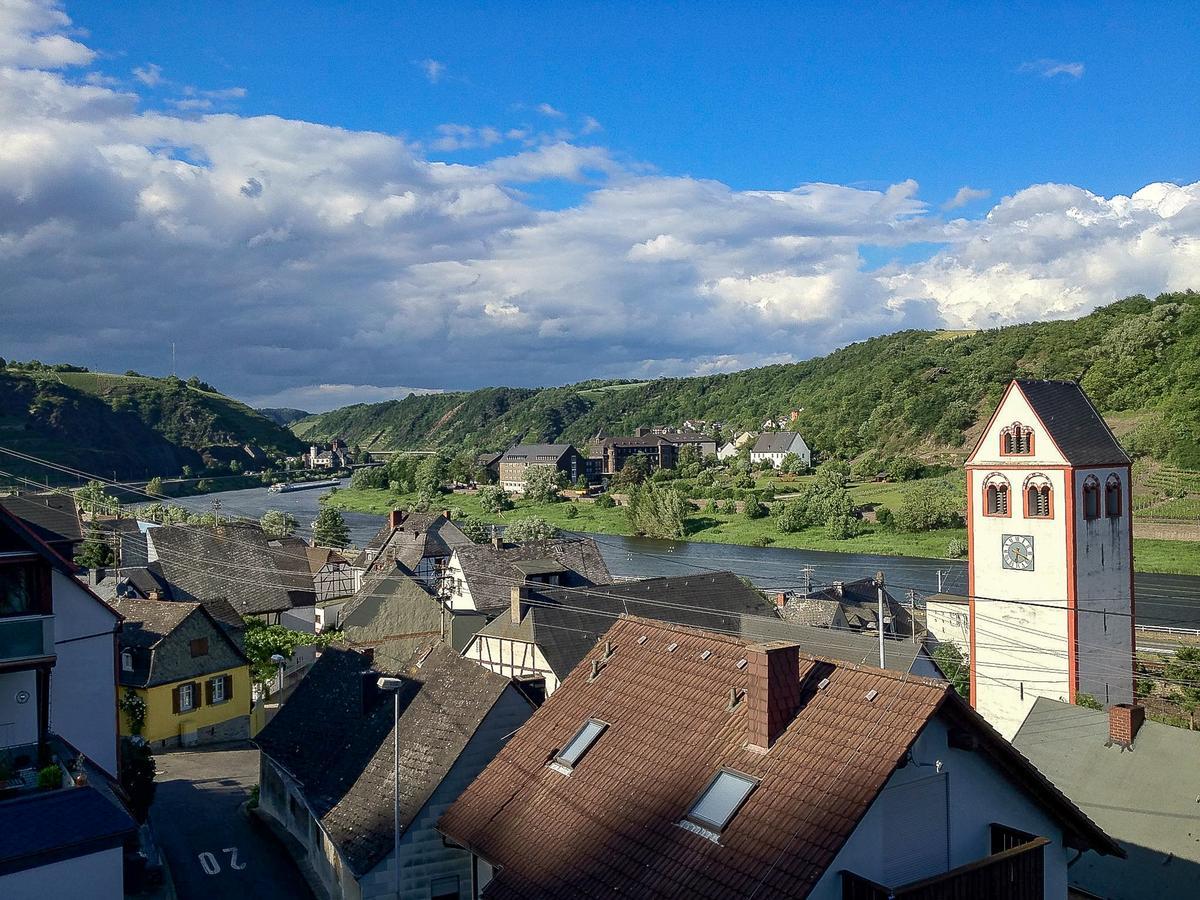 Ferienwohnungen Haus Am Wuerzlaysteig Lehmen Екстер'єр фото