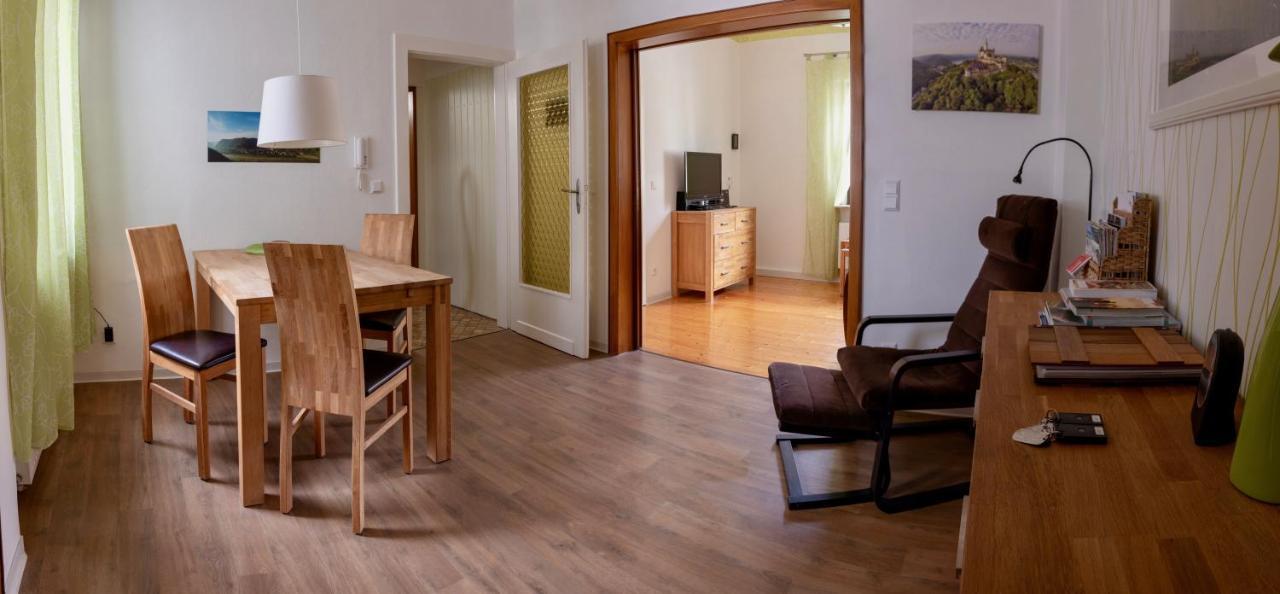 Ferienwohnungen Haus Am Wuerzlaysteig Lehmen Екстер'єр фото
