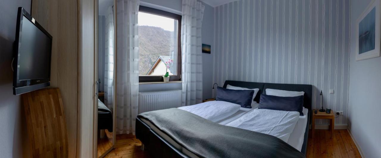 Ferienwohnungen Haus Am Wuerzlaysteig Lehmen Екстер'єр фото