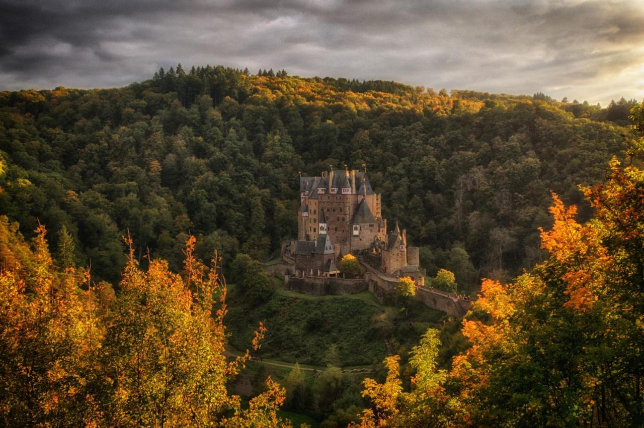 Ferienwohnungen Haus Am Wuerzlaysteig Lehmen Екстер'єр фото